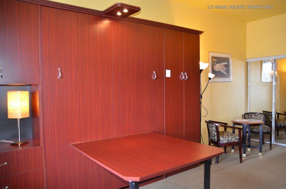 Anne Ma Soeur Anne Hotel Studio مونتريال المظهر الخارجي الصورة